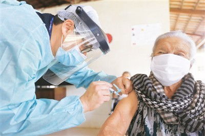 中国疫苗正成为全球公共产品 大健康观察 新冠疫苗来了