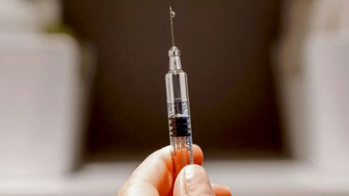 外国有钱人花2.5万英镑接种中国疫苗 欧盟为何对中国疫苗态度180度大转弯